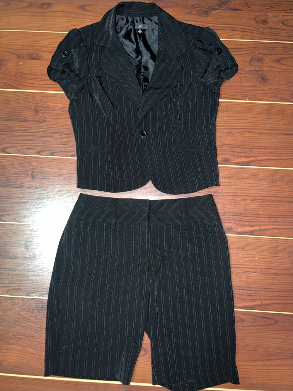 Iz Byer Black Pinstripe Short Suit Pants